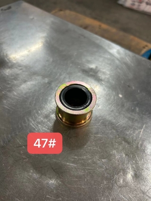 AZ1642430263 Flip Bushing Ferro Flip Bushing Estabilizador de caucho Barra de estabilizador de barra de forro SINOTRUCK HOWO