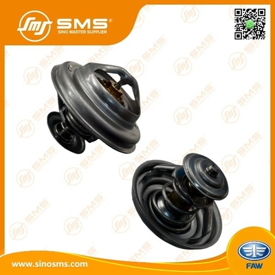 Cummins Termostato 1306010-81D FAW Partes de camión Termostato FAW J5 J6 Motor Termostato Termostato de la vivienda Termostato del coche